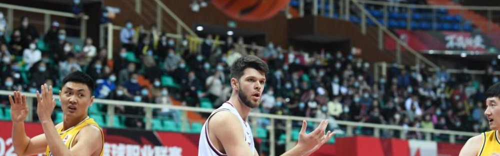  孙铭徽准三双广厦力克浙江稠州金租