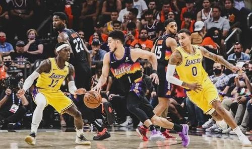  艾顿护框成功开拓者击退湖人反扑