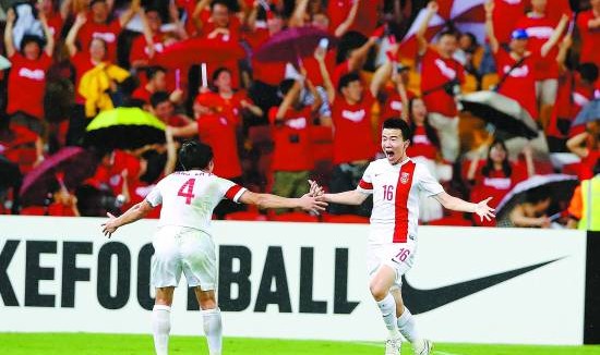  诺里绝地反击，布里斯班站挽救匹配胜夺冠