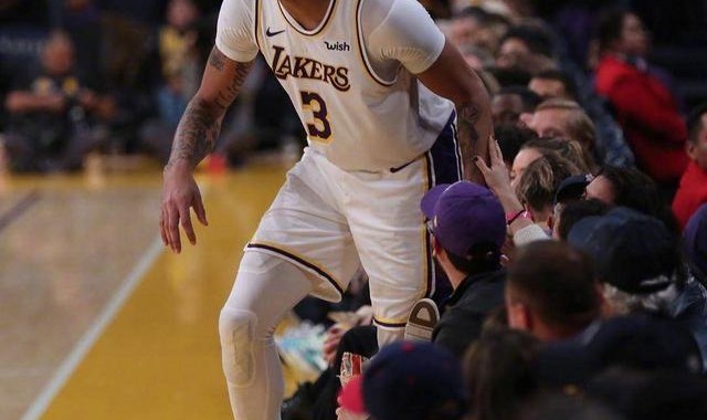  热刺主场迎战曼联演绎英超焦点战役万众瞩目