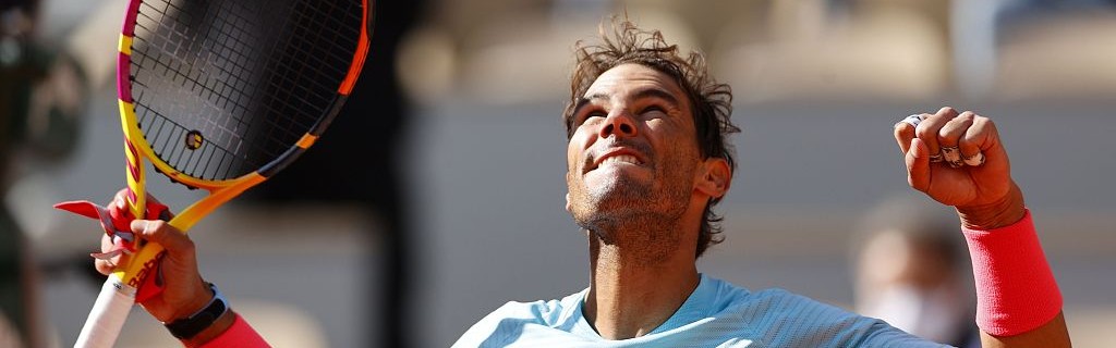  纳达尔强势归来，法网半决赛展王者风范