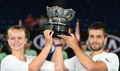  克雷吉茨科娃黑马之路，法网女单封后震惊世界