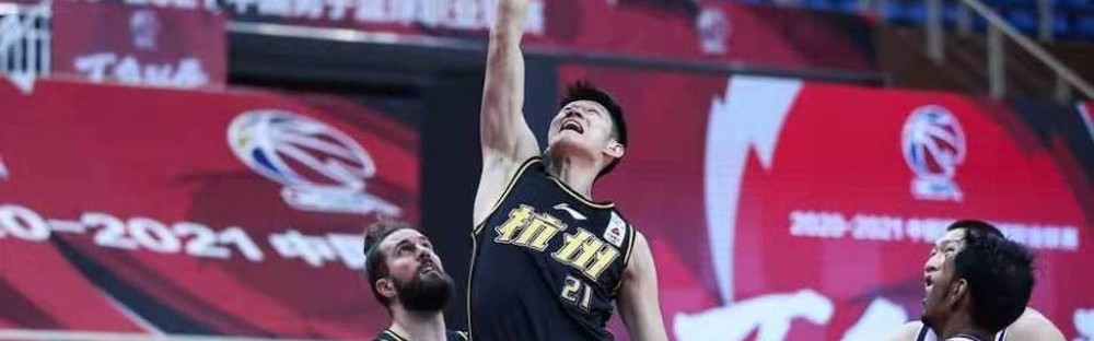  外援默契配合，双剑合璧攻破防线