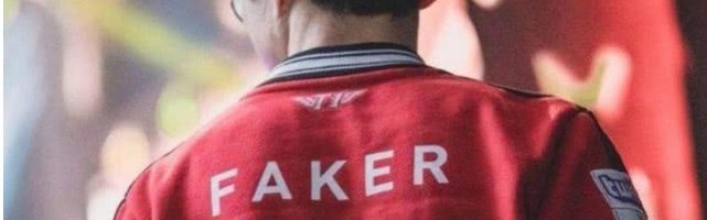  电竞选手刻苦训练备战国际大赛