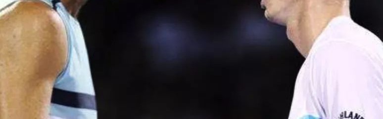  弗里茨发球上网，德尔雷海滩站打破冠军荒