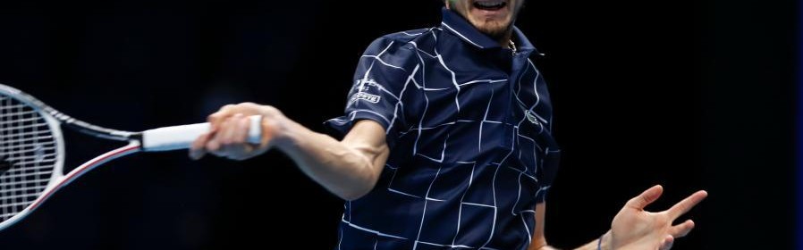  梅德韦杰夫强势登顶，ATP年终总决赛称王